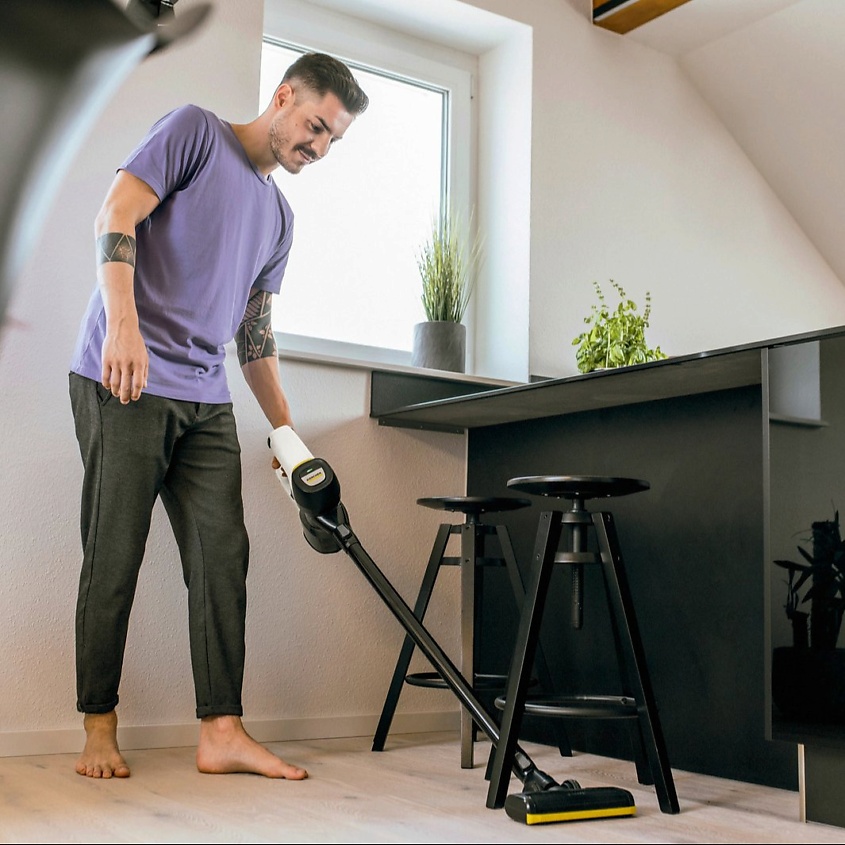 KARCHER Беспроводной ручной пылесос VC 4 Cordless myHome 1.198-630.0 – фото 5