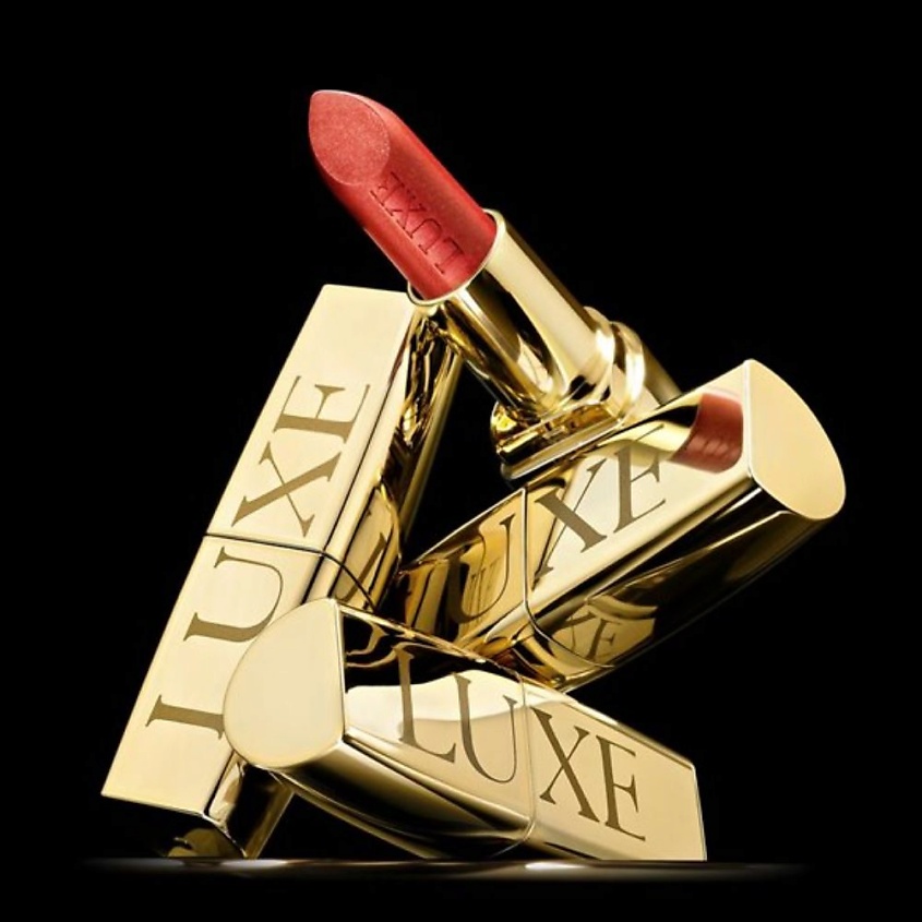 AVON Увлажняющая губная помада – фото 2