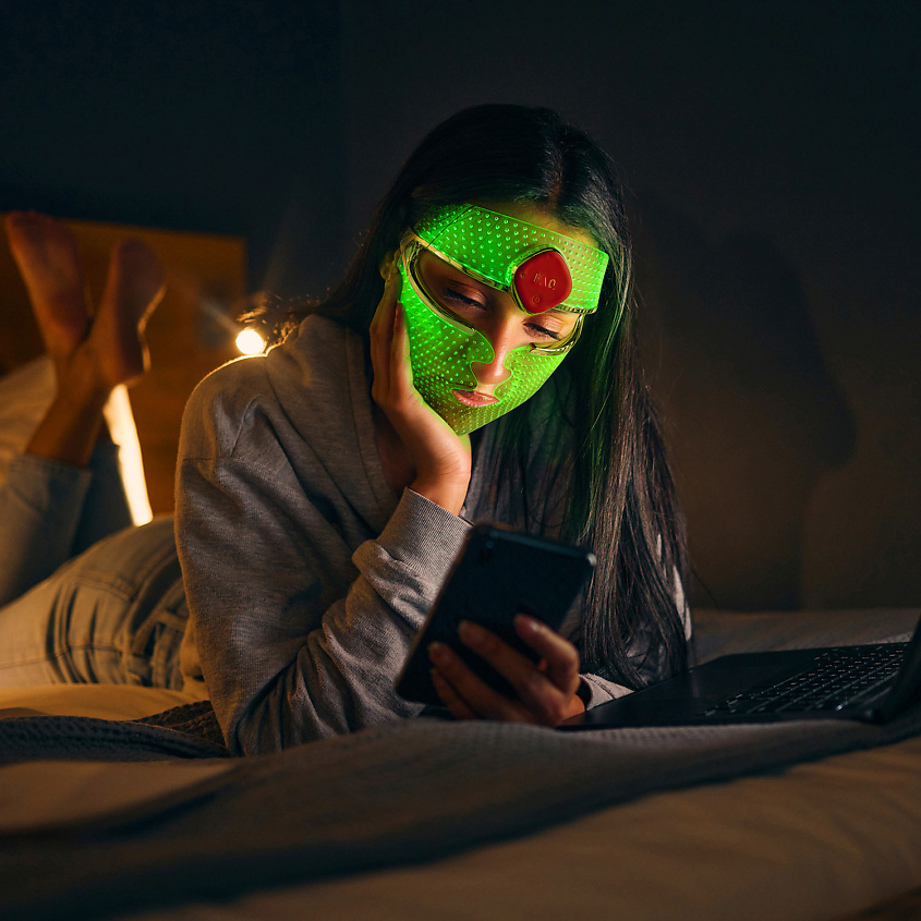 FOREO LED-маска FAQ™ 201 с 3 типами LED-света – фото 9