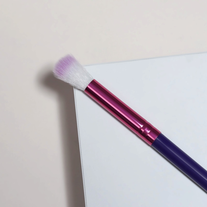 QUEEN FAIR Кисть для макияжа «PENCIL» – фото 3