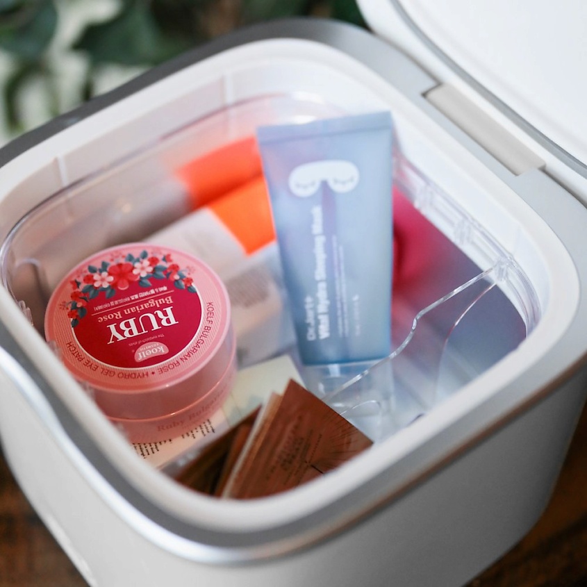 COOLBOXBEAUTY Мини-холодильник для косметики Up Box, с вертикальной загрузкой – фото 11