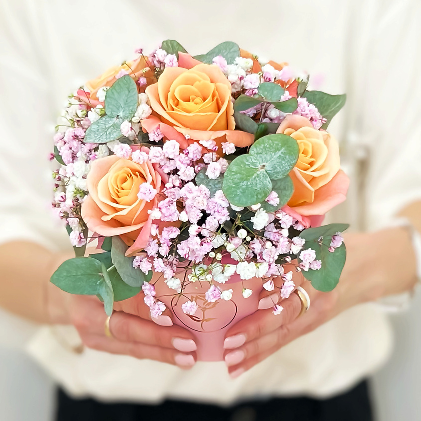 ЛЭТУАЛЬ FLOWERS Букет из роз, гипсофилы и Эвкалипта  Авиньон – фото 1
