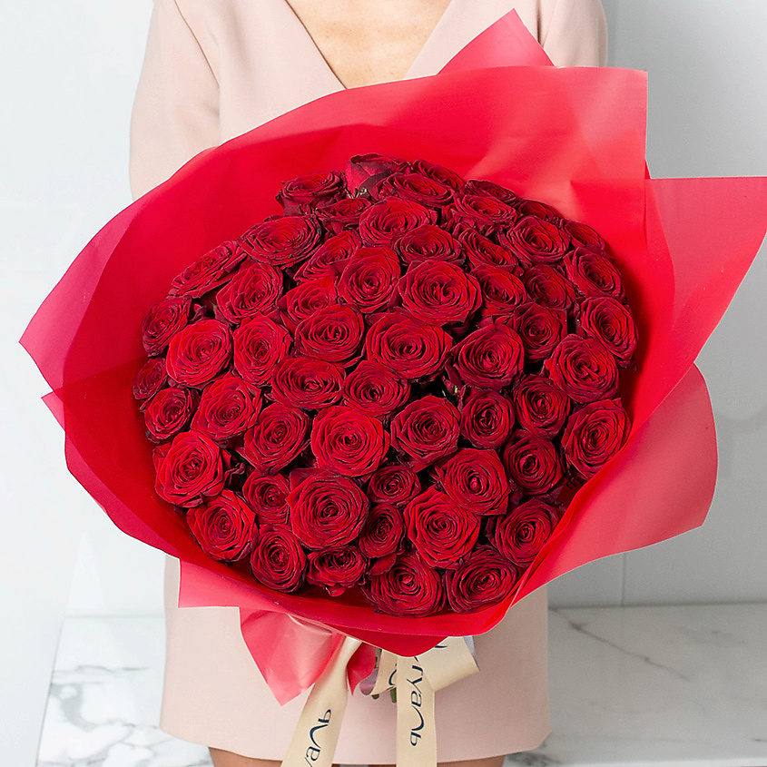 ЛЭТУАЛЬ FLOWERS Букет из бордовых роз 51 шт. (40 см) – фото 4