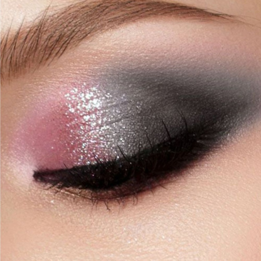 ETRE BELLE Тени для век с мерцающим финишем  Hypnotic Eyes, Silver and Rosé – фото 4