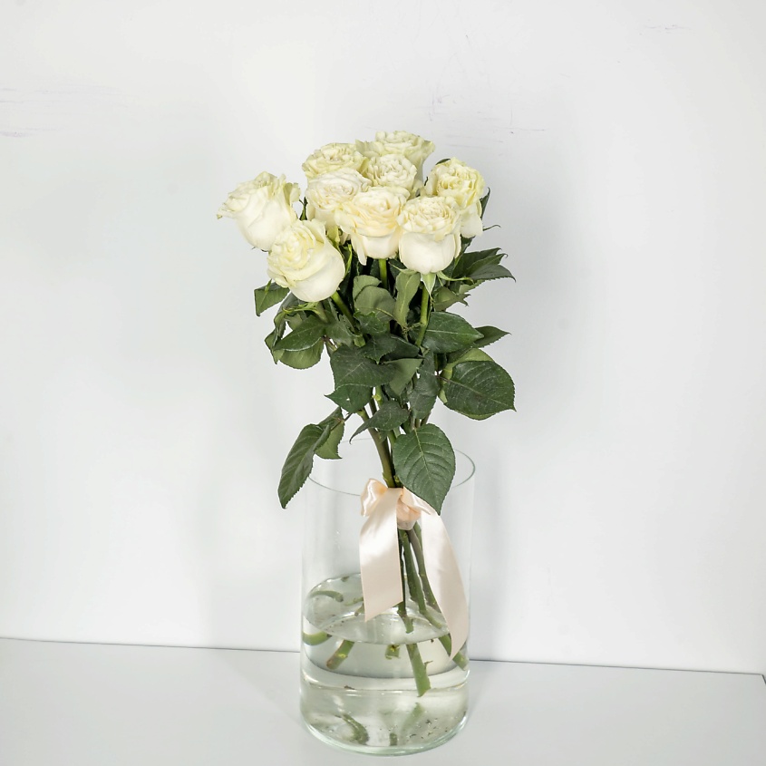 ЛЭТУАЛЬ FLOWERS Букет из высоких белых роз Эквадор 9 шт. (70 см) – фото 4