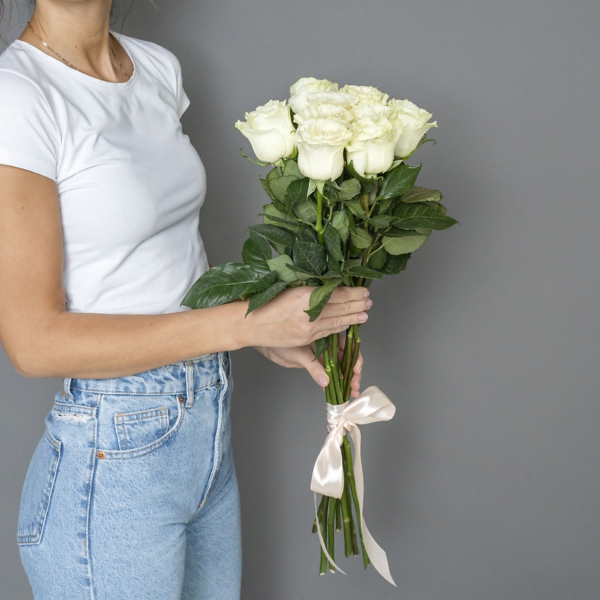 ЛЭТУАЛЬ FLOWERS Букет из высоких белых роз Эквадор 9 шт. (70 см) – фото 5