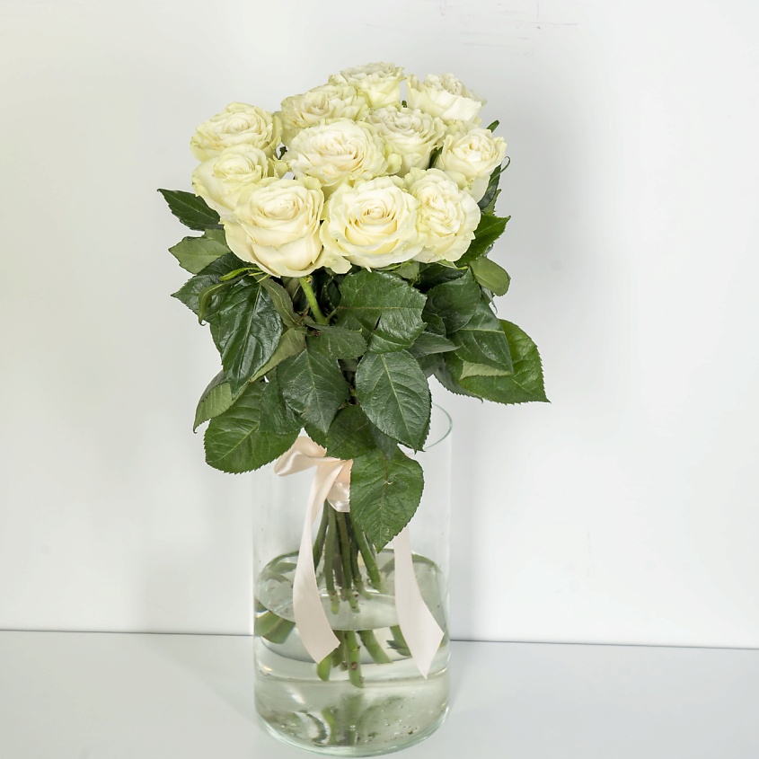 ЛЭТУАЛЬ FLOWERS Букет из высоких белых роз Эквадор 11 шт. (70 см) – фото 3