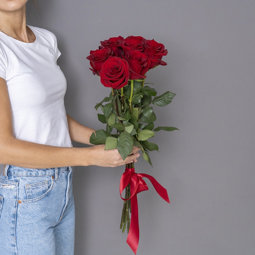 ЛЭТУАЛЬ FLOWERS Букет из высоких красных роз Эквадор 7 шт. (70 см) – фото 4
