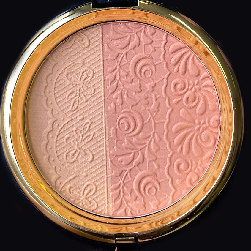 ETRE BELLE Универсальная пудра с ультралегкой текстурой Diamond Powder Sensation – фото 3