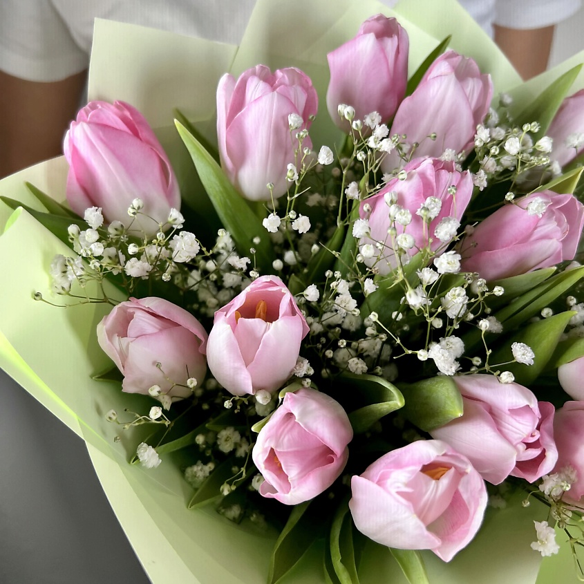 ЛЭТУАЛЬ FLOWERS Букет из розовых тюльпанов и гипсофилы – фото 8