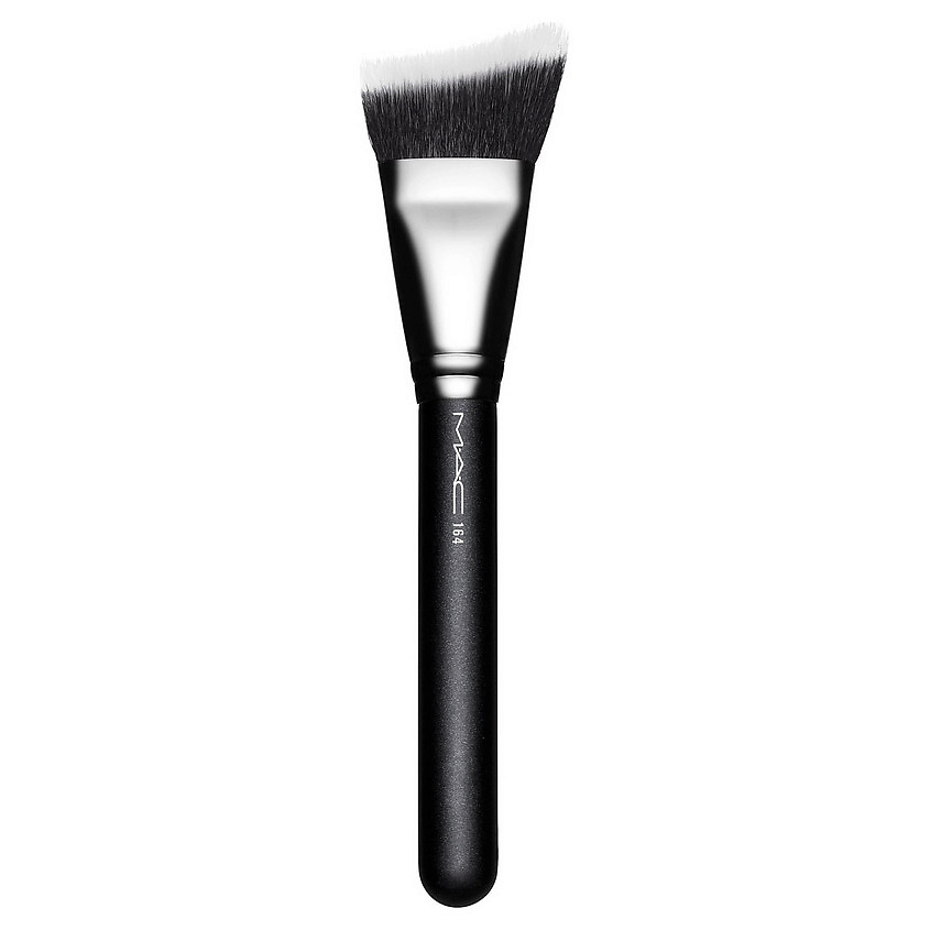 MAC Кисть 164 Duo Fibre Curved Sculpting Brush – фото 1