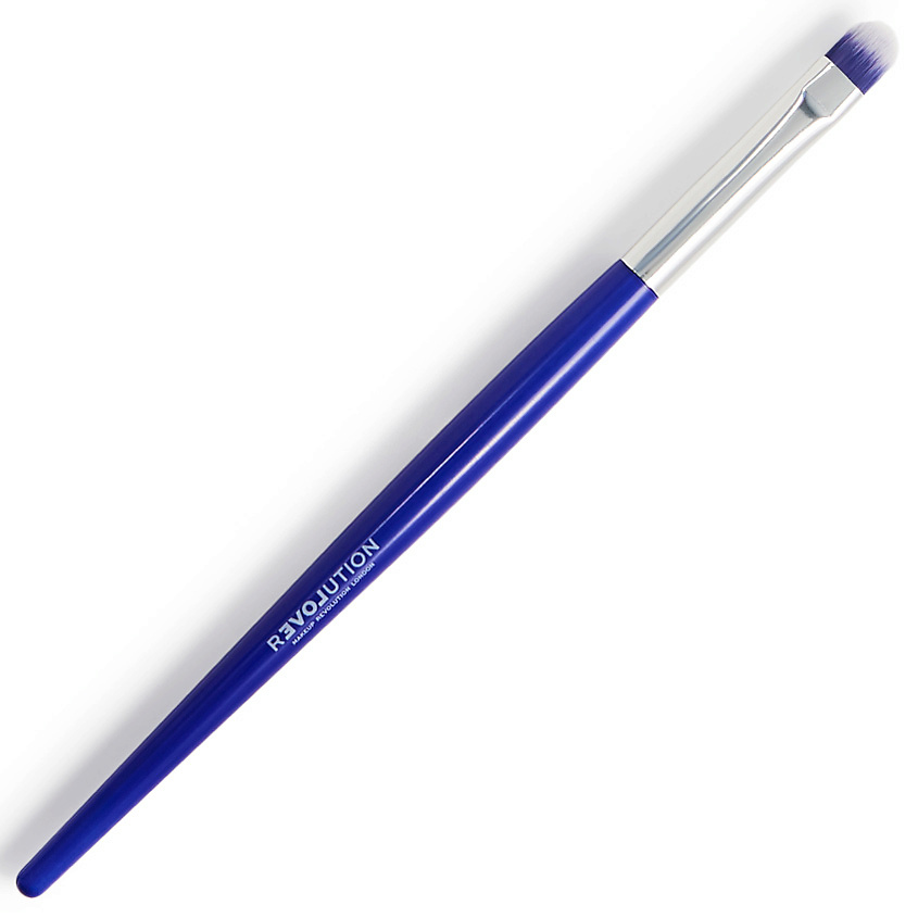 RELOVE REVOLUTION Кисть плоская для теней для век Eye Flat Crease Eye Brush – фото 1