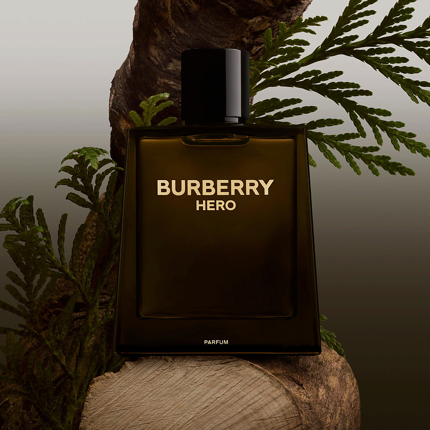 BURBERRY Hero Parfum – фото 2