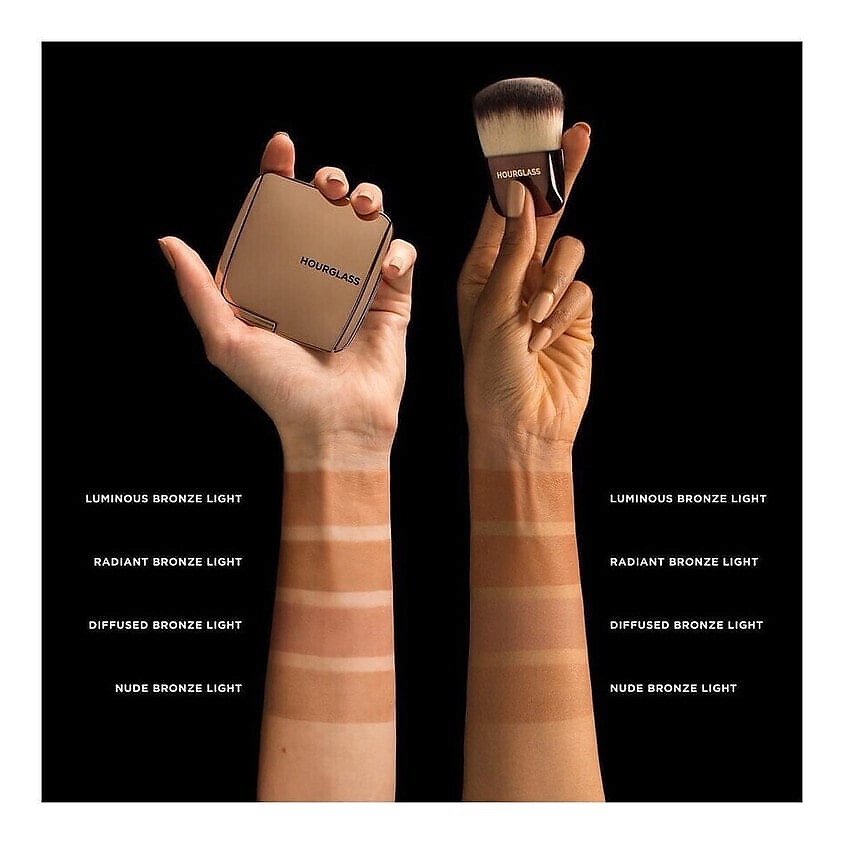 HOURGLASS Бронзатор Ambient Lighting Mini – фото 3