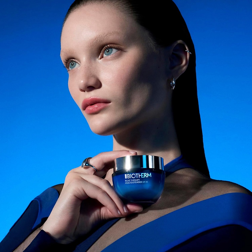 BIOTHERM Дневной восстанавливающий крем с защитой от фотостарения Blue Therapy Multi-Defender SPF25 – фото 7