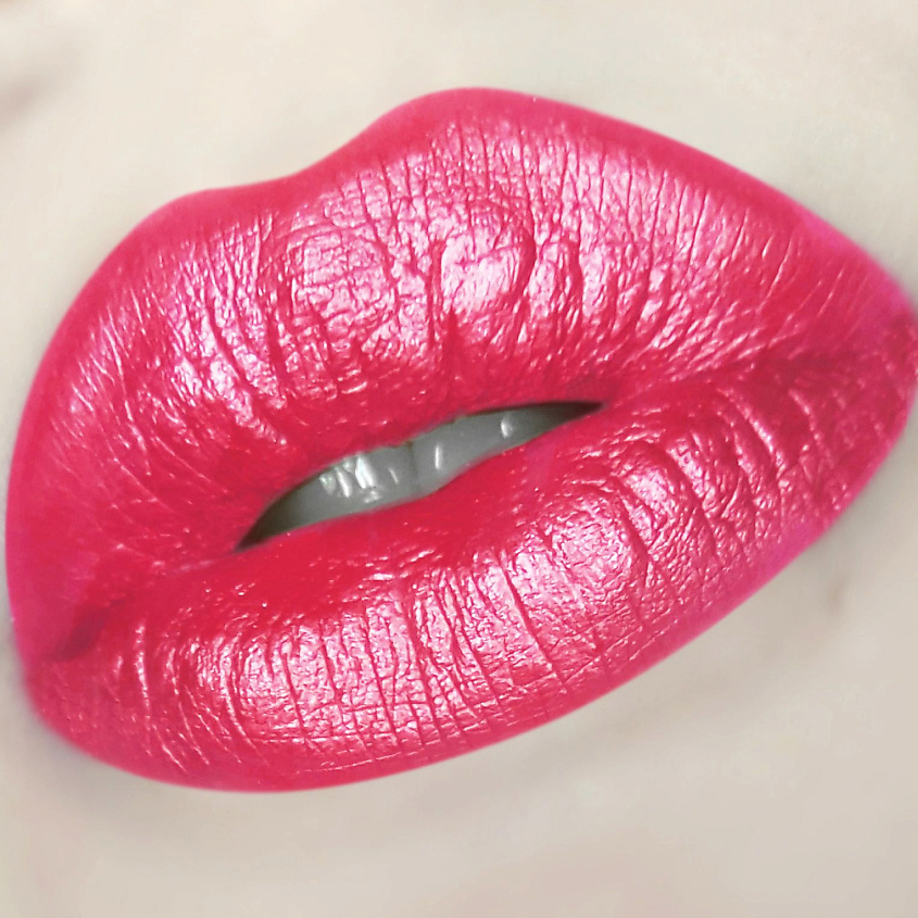 J. CAT BEAUTY Помада для губ Scene Stealers, 129 Back Hug 3 г – фото 2
