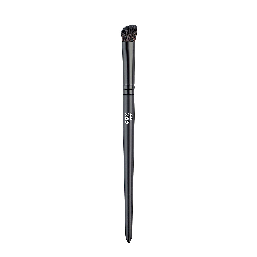 MAKE UP FACTORY Кисть для макияжа Angled Blending Brush – фото 2