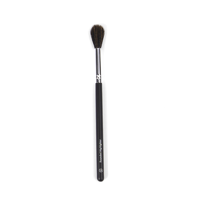 BH COSMETICS Кисть круглая для хайлайтера Rounded Highlighter Brush – фото 2