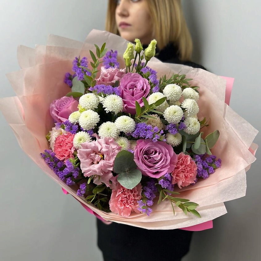 FLORES Яркий букет с розами и махровой эустомой – фото 1