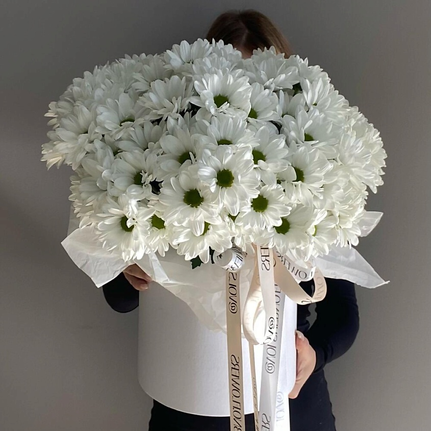 VLSHBN FLOWERS STATE Композиция в шляпной коробке из кустовой хризантемы – фото 2