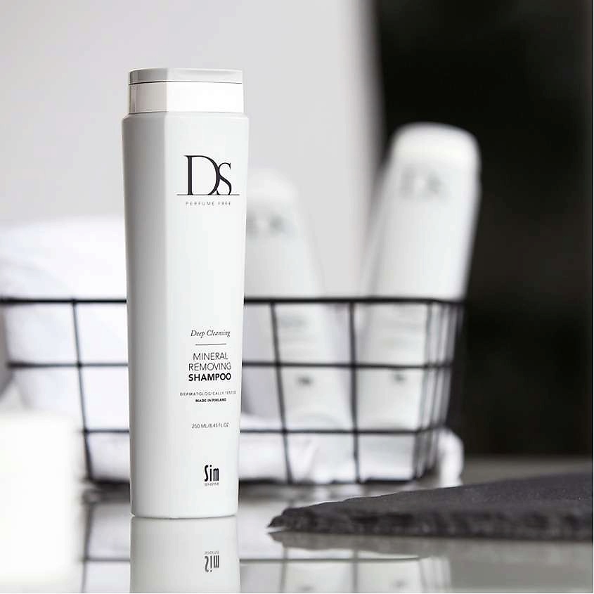 DS PERFUME FREE Шампунь для очистки волос от минералов Mineral Removing Shampoo – фото 4