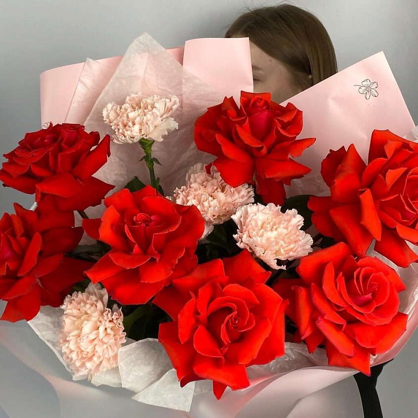 VLSHBN FLOWERS STATE Авторский букет с розой и гвоздикой в ярких оттенках – фото 2