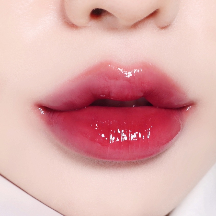 ESPOIR Тинт для губ глянцевый COUTURE LIP TINT GLAZE, HUSHED CHERRY, 5,5г – фото 3