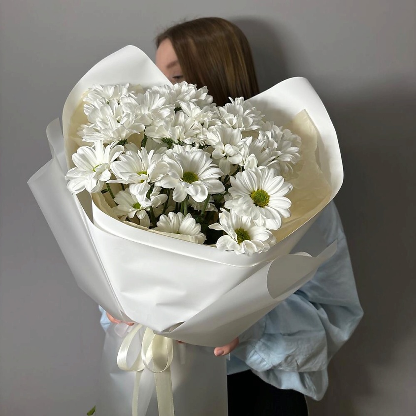 VLSHBN FLOWERS STATE Монобукет комплимент из кустовых ромашек – фото 1