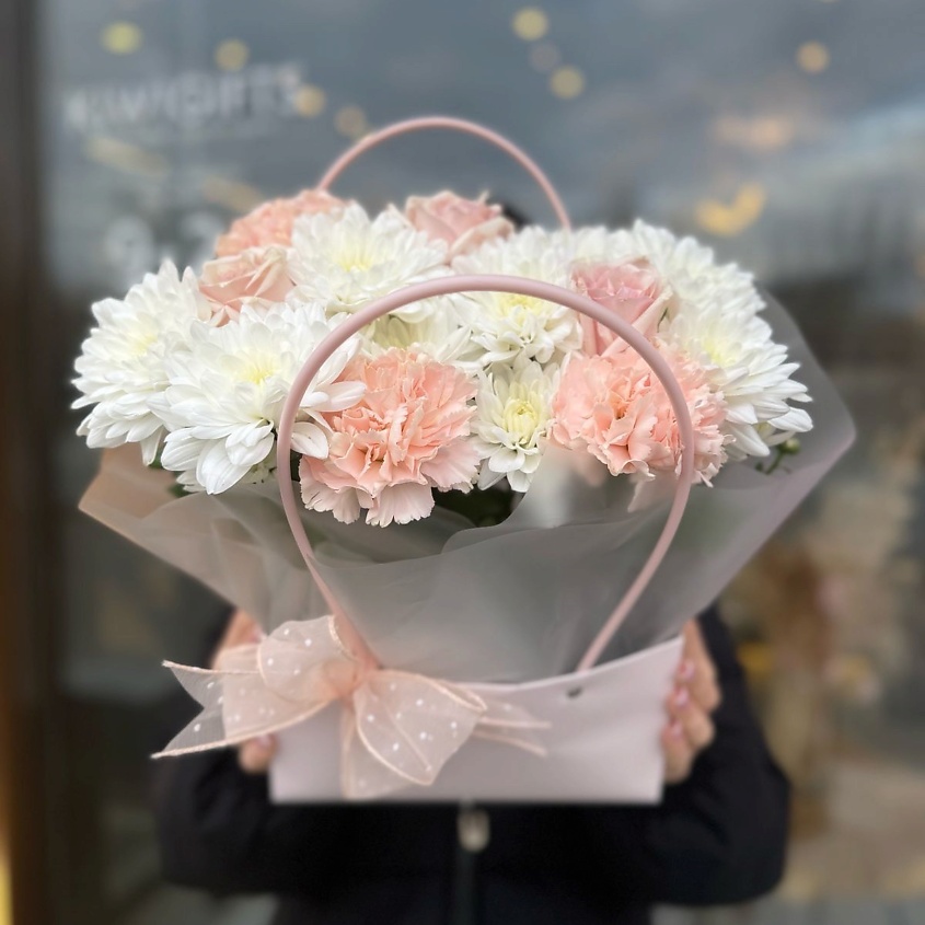 KIWIGIFTS Букет цветов живые розы, хризантемы, гвоздики – фото 2