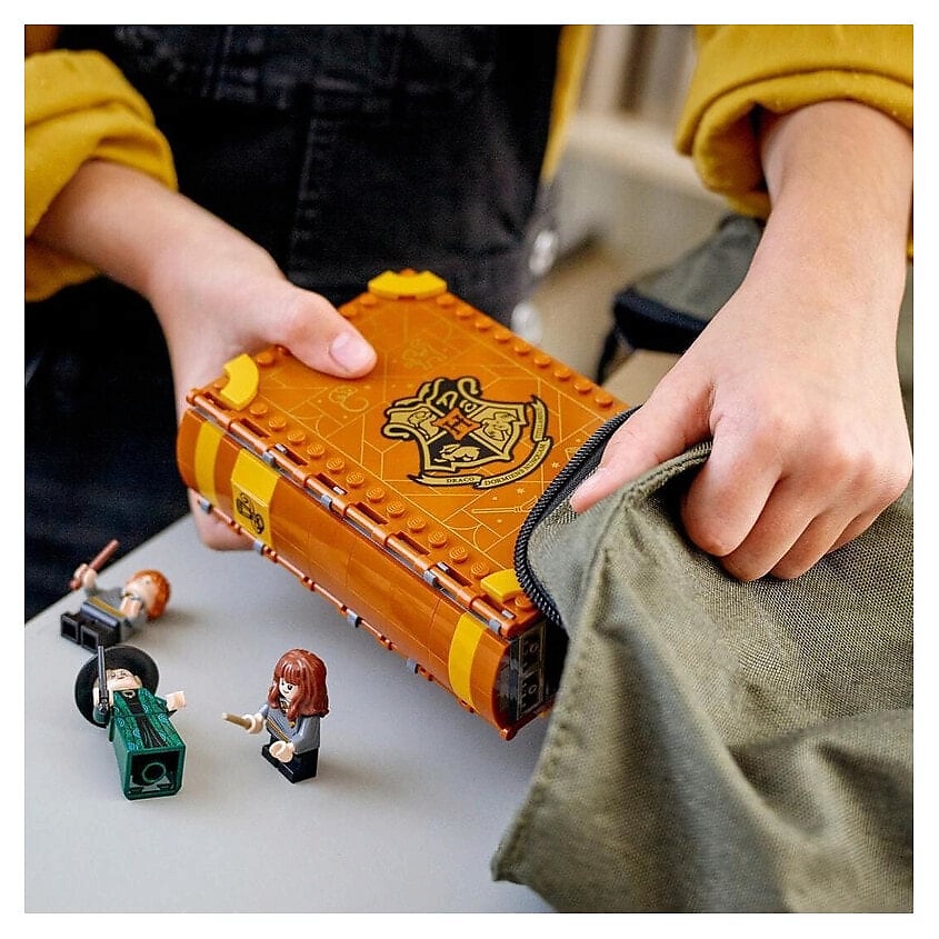 LEGO Конструктор Harry Potter Учёба в Хогвартсе: Урок трансфигурации – фото 9