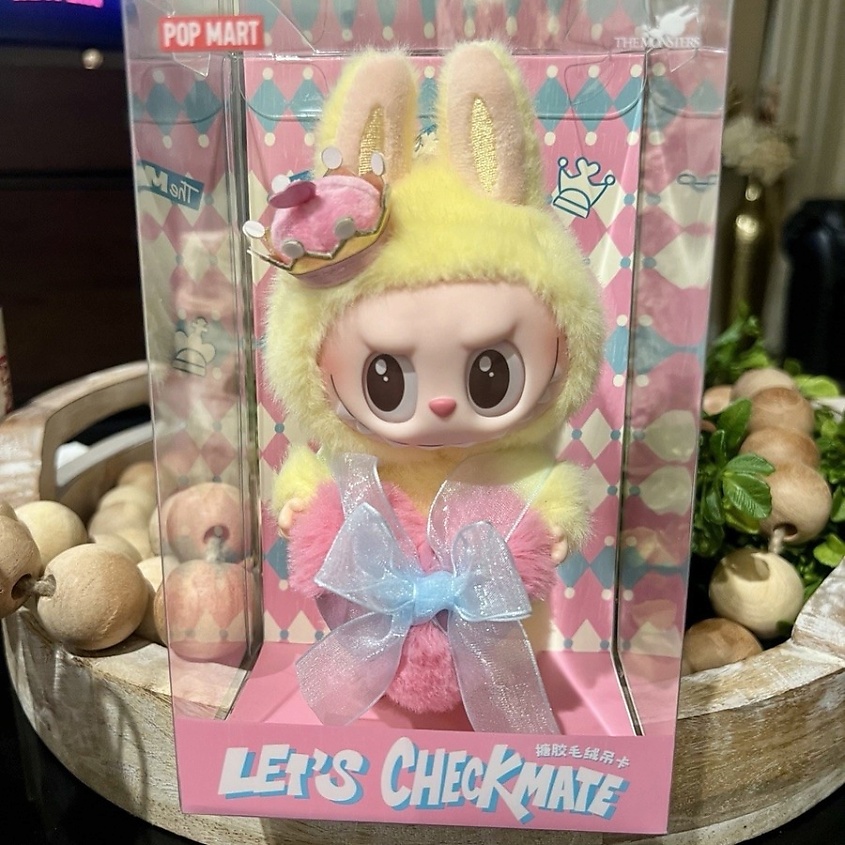 POP MART Игрушка Pop Mart Labubu The Monster Lets Checkmate Queen