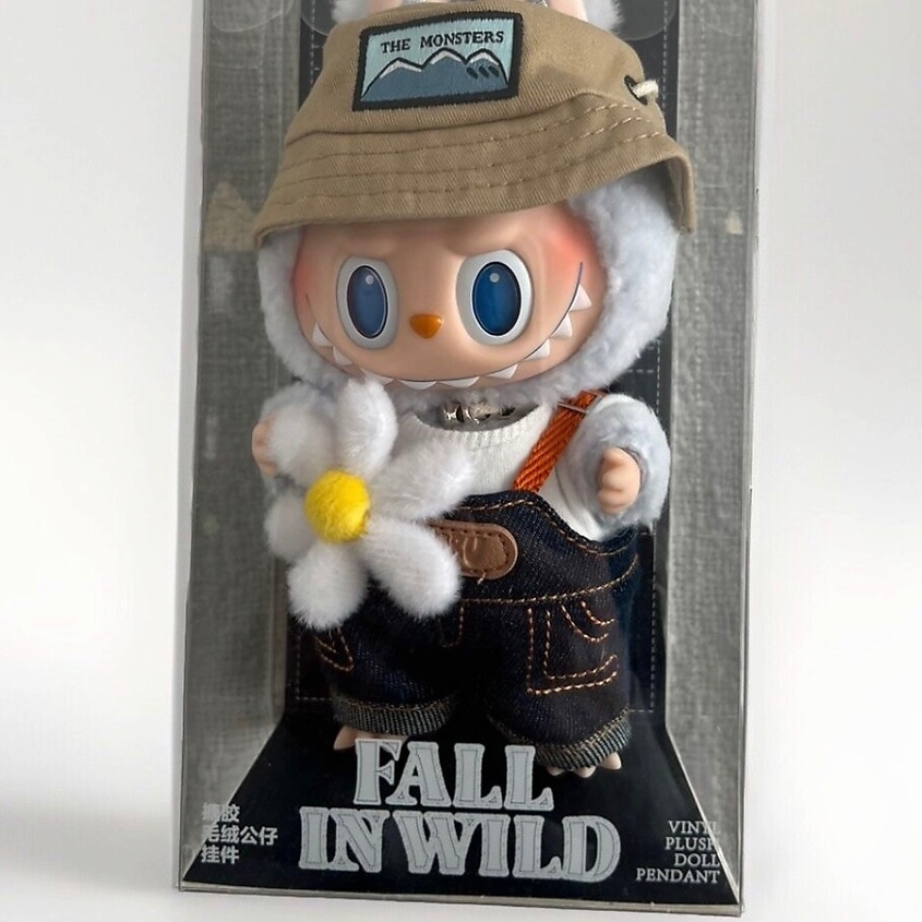 新品未使用 Labubu THE MONSTERS FALL IN WILD Pop Mart LABUBU The Monsters Fall In Wild Vinyl Plush Doll - US