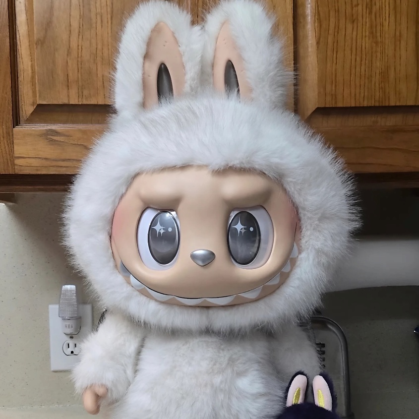 POP MART Игрушка Labubu The Monsters Zimomo Angel in Clouds (58cm