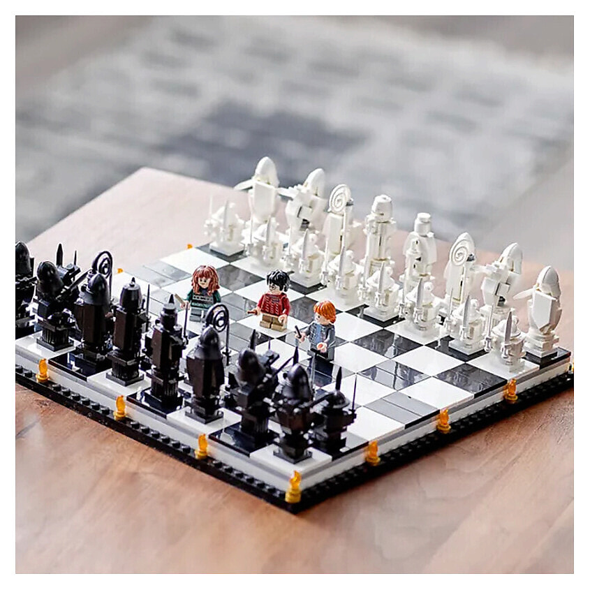 LEGO Конструктор Harry Potter Collection: Wizard's Chess Featuring Hogwarts Characters – фото 6
