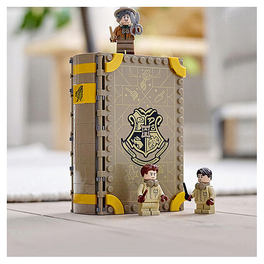LEGO Конструктор Набор строительных блоков Harry Potter Collection - Класс Травологии Хогвартса – фото 3