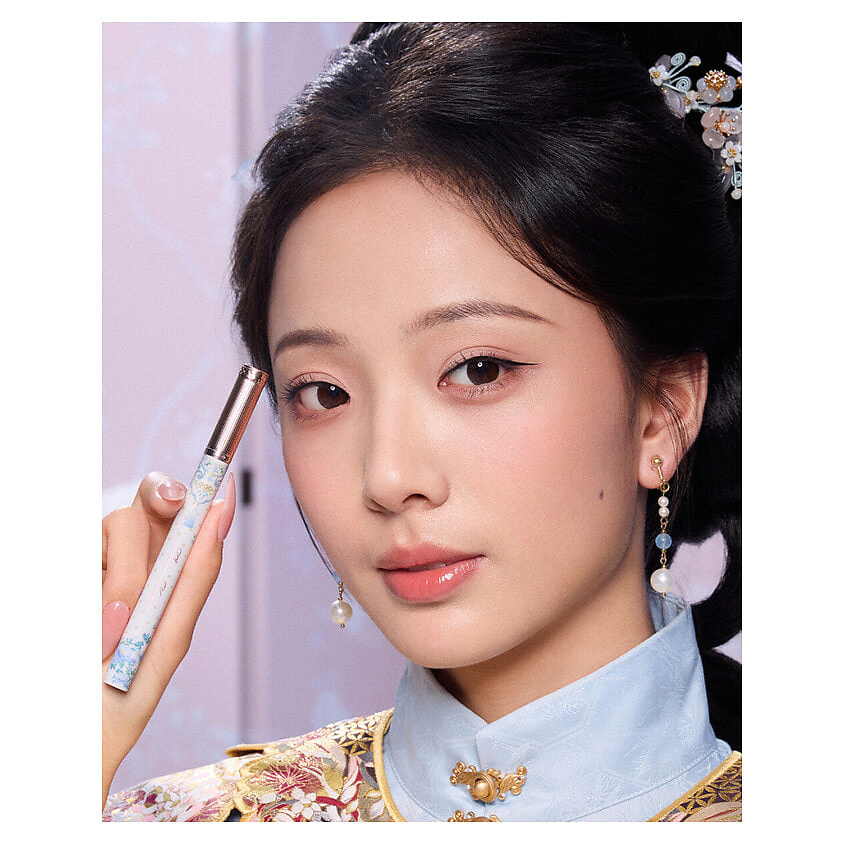 FLOWER KNOWS Подводка-фломастер Butterfly Cloud Collar Liquid Eyeliner – фото 4