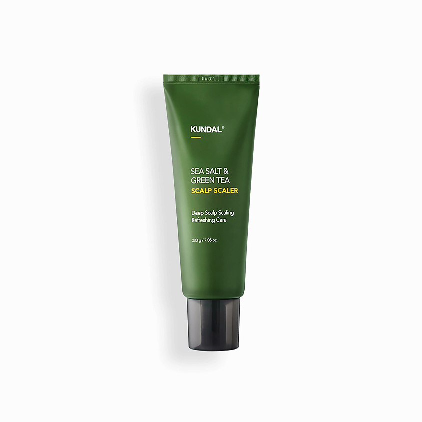 KUNDAL Пилинг для кожи головы с морской солью и зеленым чаем Sea Salt & Green Tea Scapl Scaler – фото 1