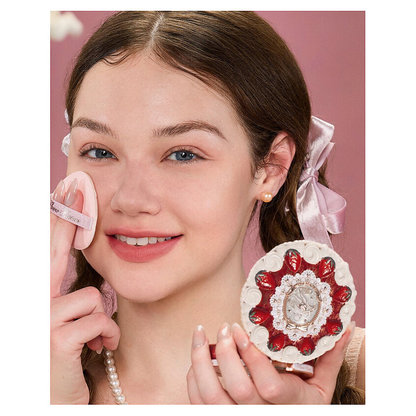 FLOWER KNOWS Компактная пудра Strawberry Cupid Collection Pressed Powder, 02 Ivory Beige – фото 3
