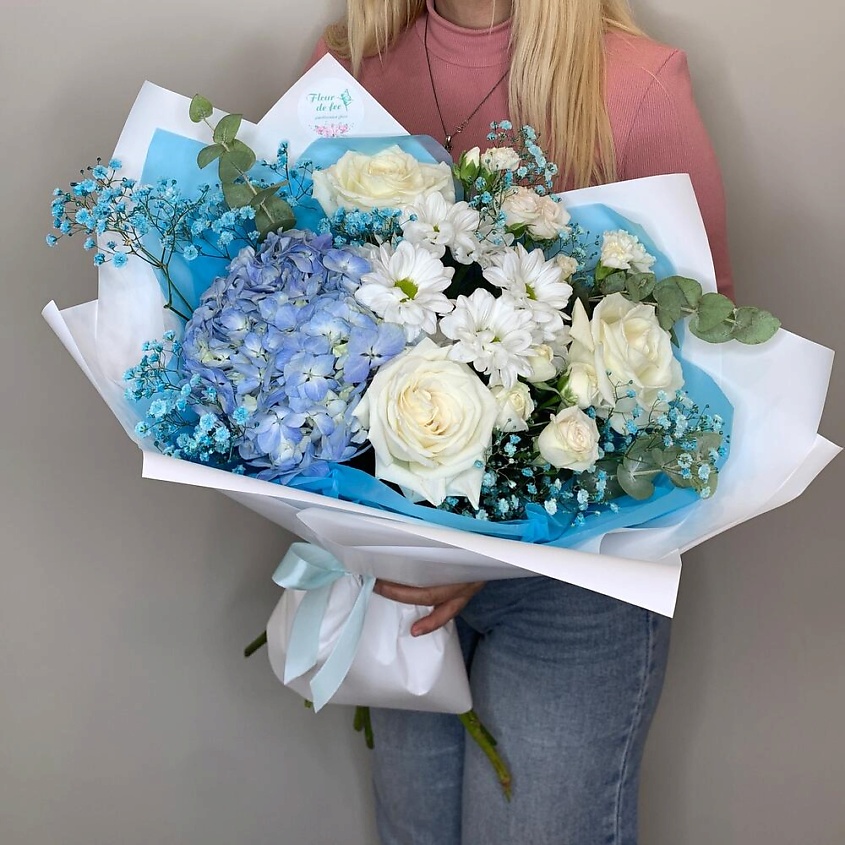FLEUR DE FEE ЦВЕТОЧНАЯ ФЕЯ Букет Нежность (гортензия, розы, хризантема, гипсофила, диантусы – фото 2