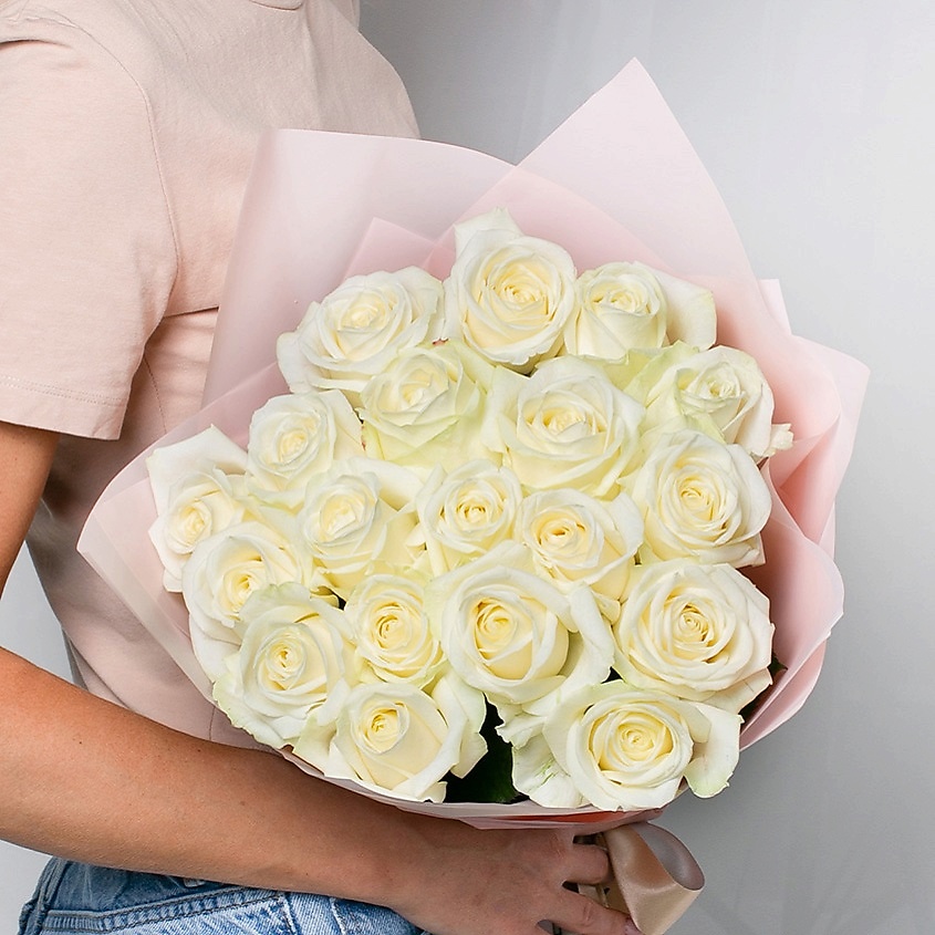ЛЭТУАЛЬ FLOWERS Букет из белых роз 19 шт. (40 см) – фото 1