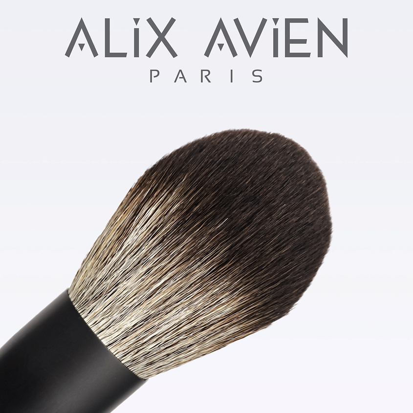 ALIX AVIEN Кисть для пудры пушистая Powder brush – фото 4