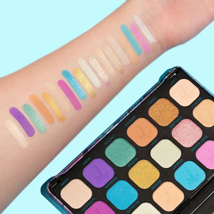 MAKEUP REVOLUTION Палетка теней для век Forever Flawless Desert Desire – фото 5