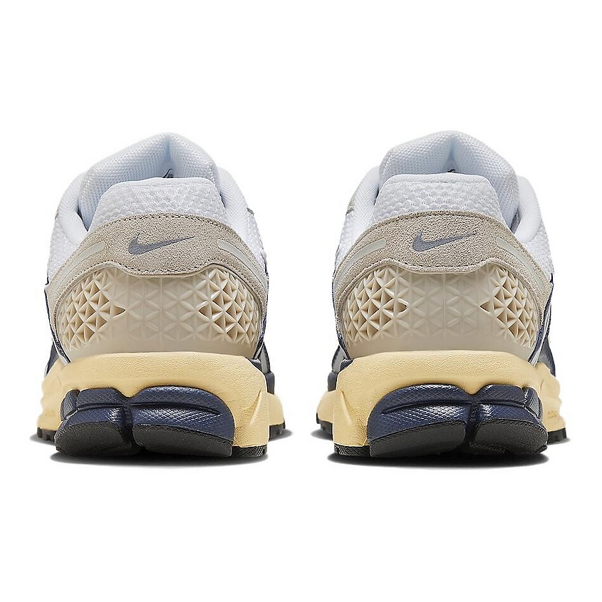 NIKE Кроссовки для бега Air Zoom Vomero 5, цвет: Серый, размер: 42 – фото 5